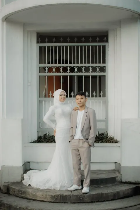 Foto sampul undangan Mus'id & Elisa