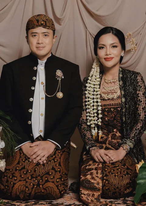 Foto sampul undangan Adi & Widya