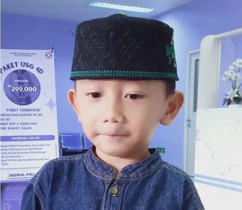 Foto sampul undangan Khitanan