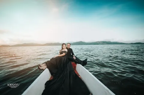 Foto sampul undangan Windy & Randy