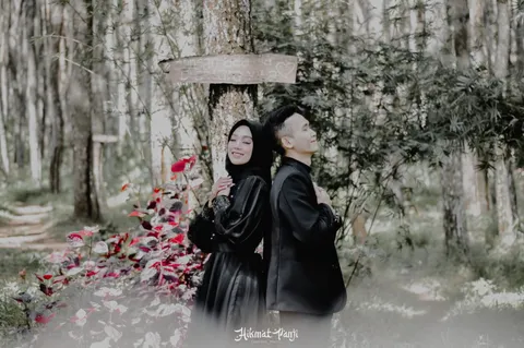 Foto sampul undangan Chintya & Korin