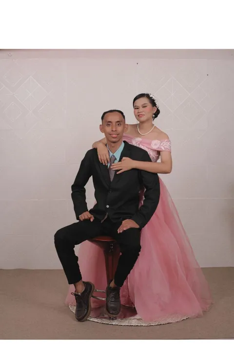 Foto sampul undangan Nada & Adi