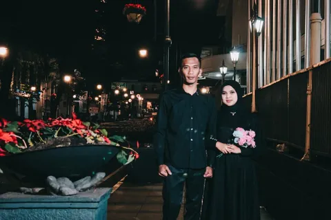 Foto sampul undangan Aziz & Pitri