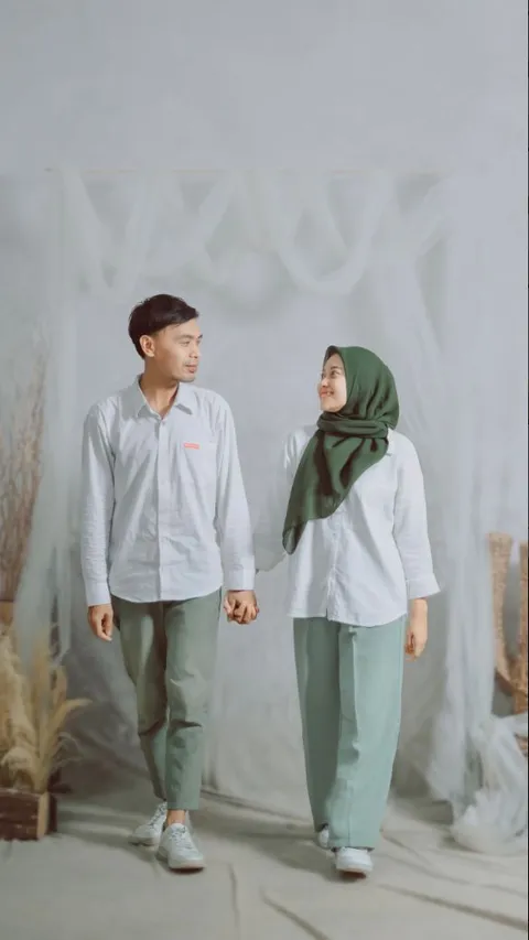 Foto sampul undangan Denry & Melani