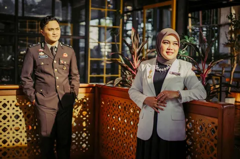 Foto sampul undangan Fahreza & Indri