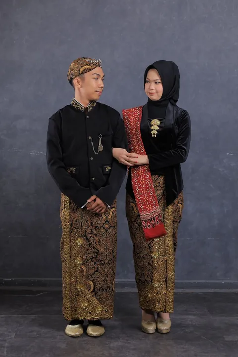 Foto sampul undangan Lida & Farhan