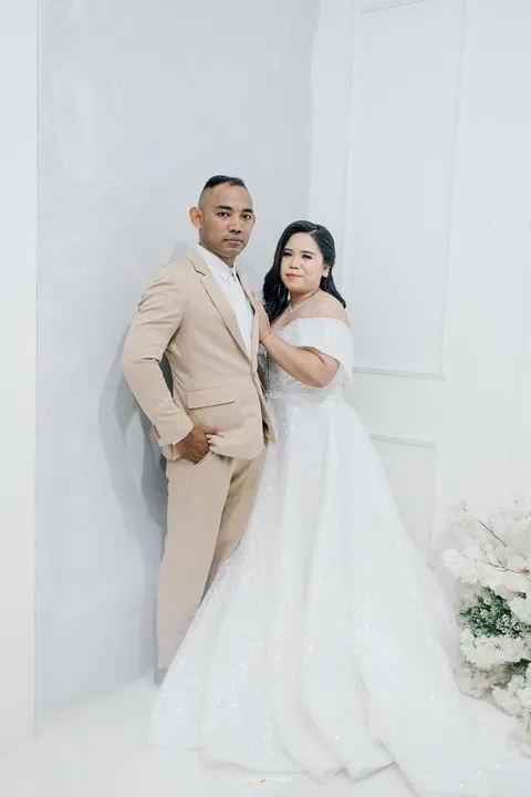 Foto sampul undangan Cicilia & Dennis