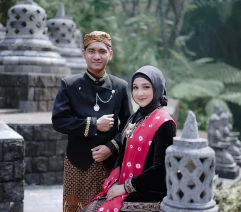 Foto sampul undangan Ayu & Ardi