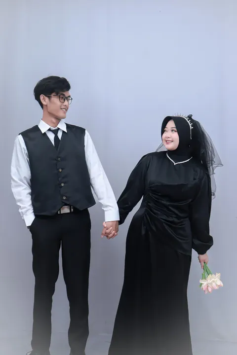 Foto sampul undangan Rita & Ari