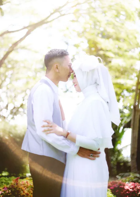 Foto sampul undangan Nugraha & Mira Trianti