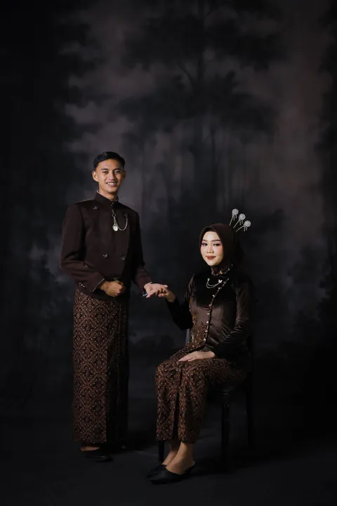 Foto sampul undangan Mila & Arif