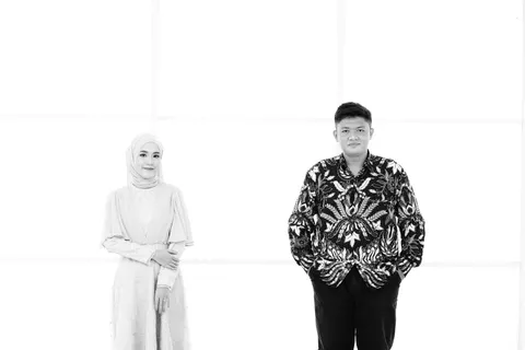 Foto sampul undangan Rizki & Ambar
