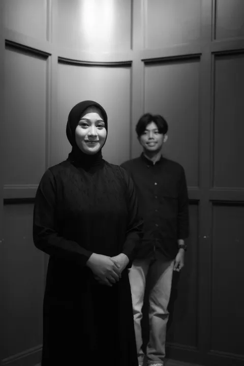 Foto sampul undangan Alfi & Dini