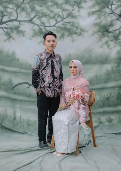 Foto sampul undangan Nila & Alvin