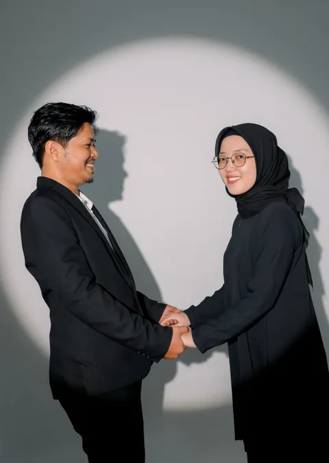 Foto sampul undangan Yayang & Risna