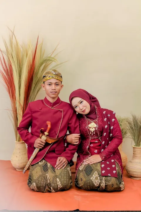 Foto sampul undangan Desi & Zakky