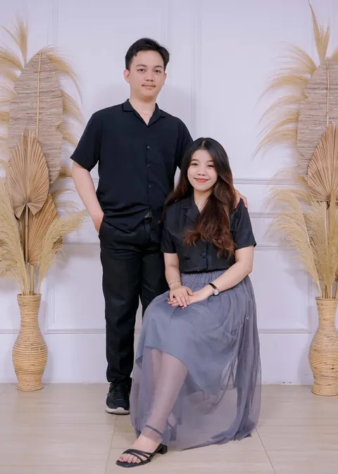 Foto sampul undangan Ruth Octavia & Josiah Bernard