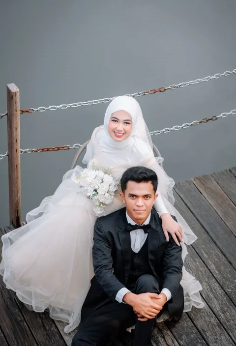 Foto sampul undangan Marista & Gozali