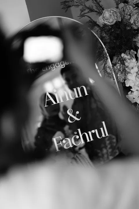 Foto sampul undangan Fachrul & Ainun
