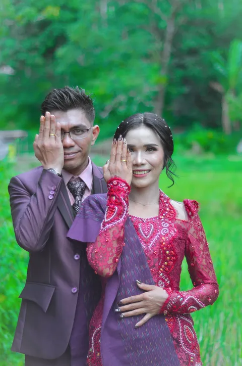 Foto sampul undangan Etta & Roy