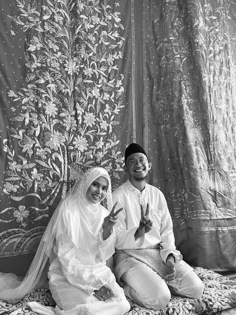 Foto sampul undangan Farasy & Habib