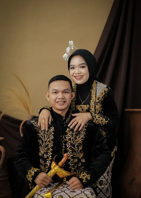 Foto sampul undangan Humaeroq & Afif Al Hafiz