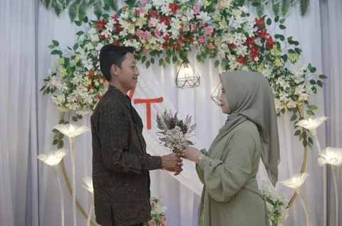 Foto sampul undangan Vera & Taufiq