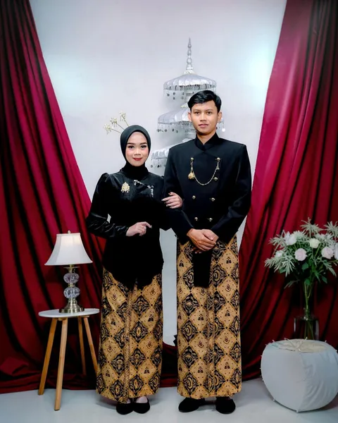 Foto sampul undangan Denny & Fitri