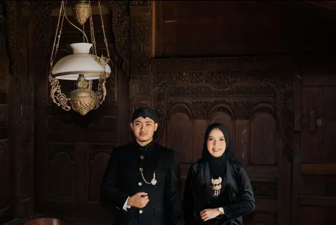 Foto sampul undangan Aufa & Bella