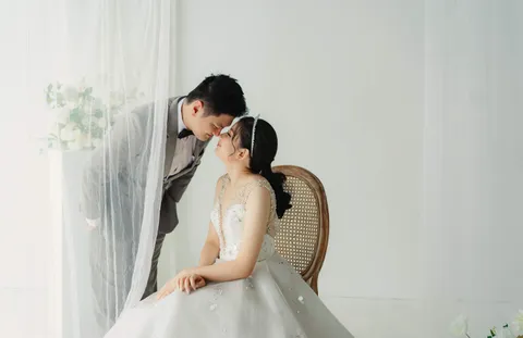Foto sampul undangan Inke Kumala Sari & Kevin