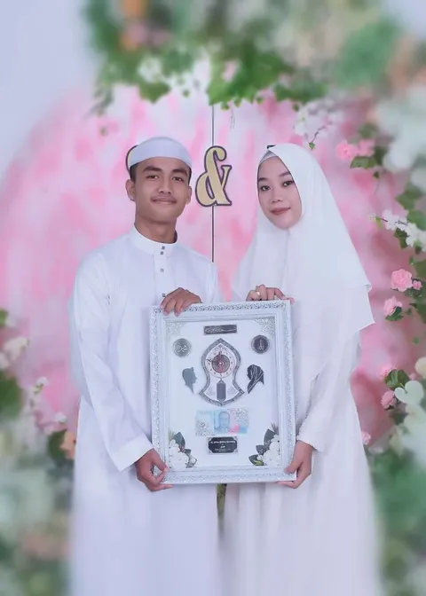 Foto sampul undangan Jimmy & Santi