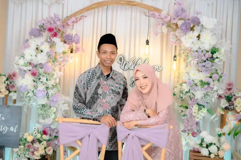 Foto sampul undangan Metha & Wildan