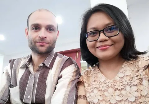 Foto sampul undangan Agnes & Jonathan