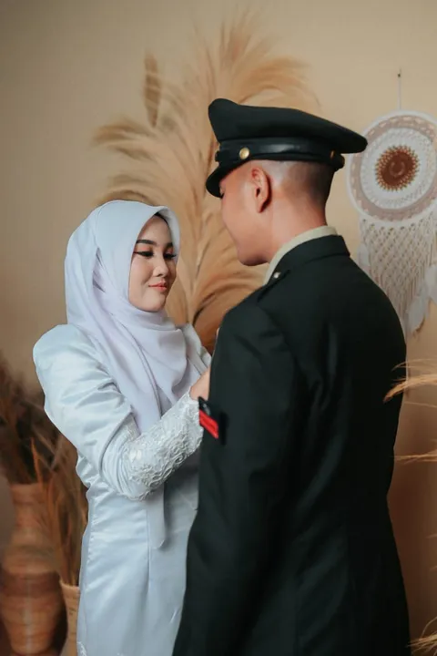 Foto sampul undangan Tia & Wawan