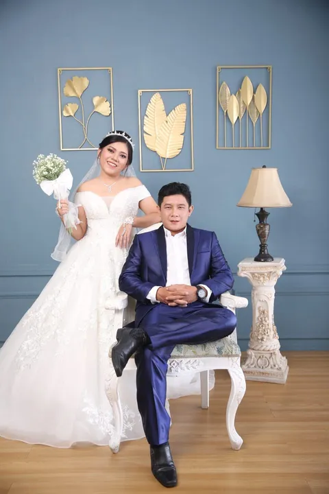 Foto sampul undangan Helen & Indra