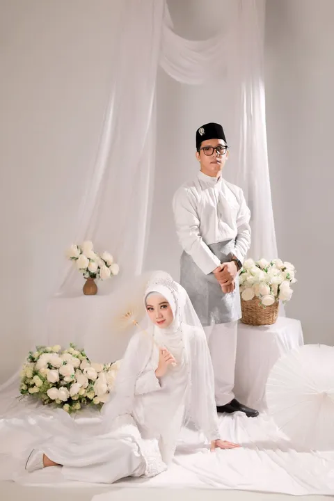 Foto sampul undangan Nadia Raisa & Syaiful Anwar Sadam Husin