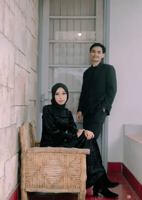 Foto sampul undangan Noval & Pawit