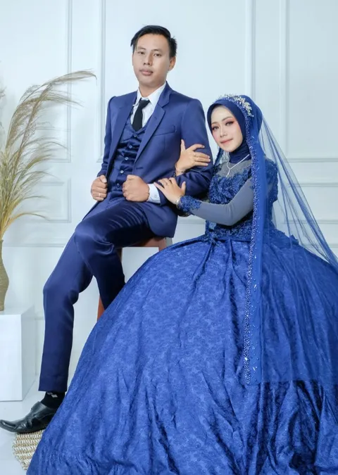 Foto sampul undangan Indro & Ira