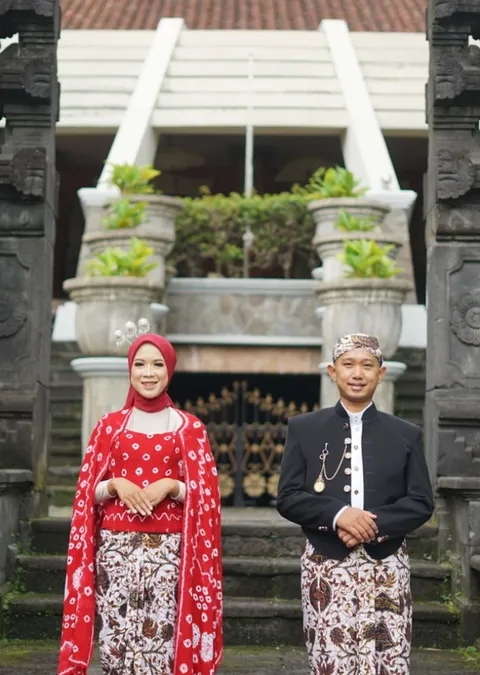Foto sampul undangan Fathur & Fitri