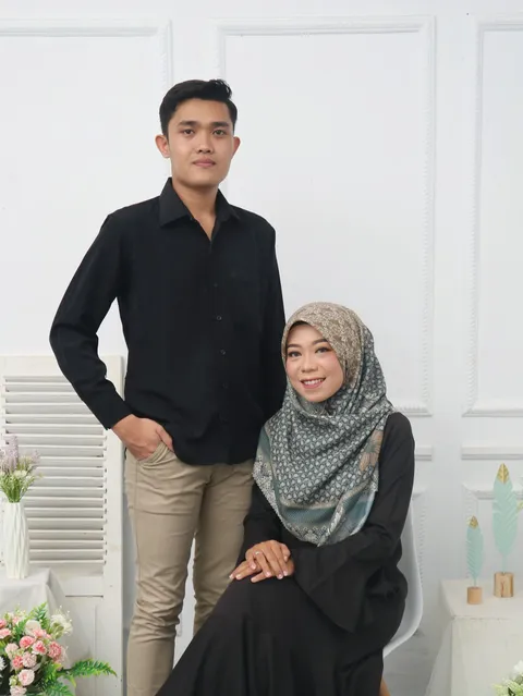 Foto sampul undangan Eric & Yona