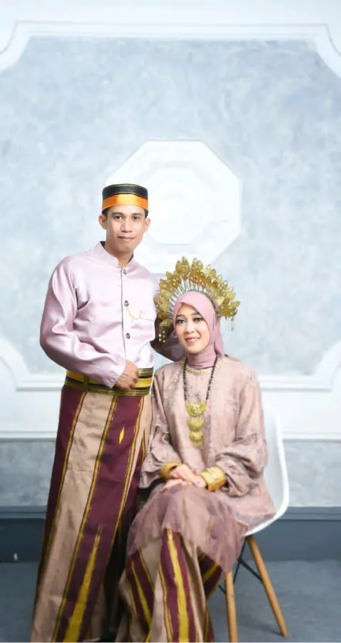Foto sampul undangan Apping & Lina