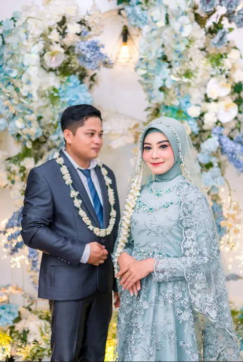Foto sampul undangan Feri & Ofa