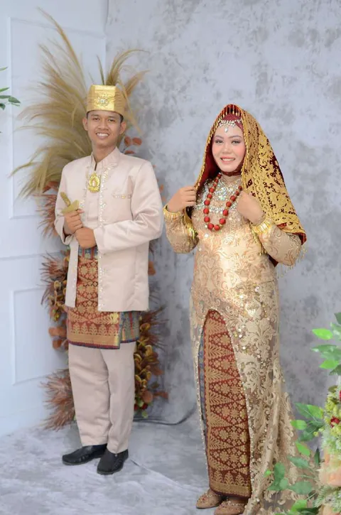 Foto sampul undangan Manan & Mala
