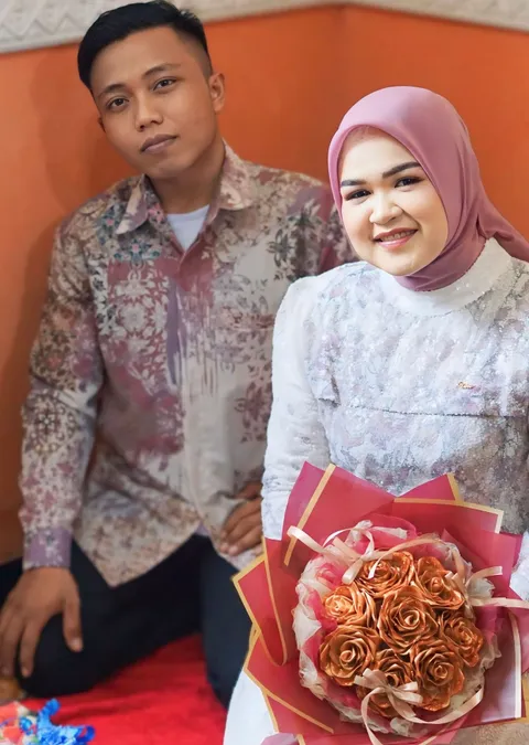 Foto sampul undangan Tiara & Roby