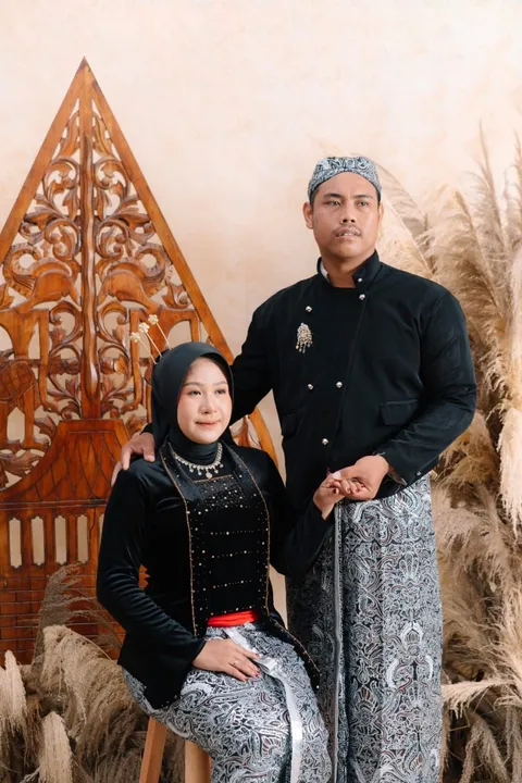 Foto sampul undangan Pungki & Ahmad