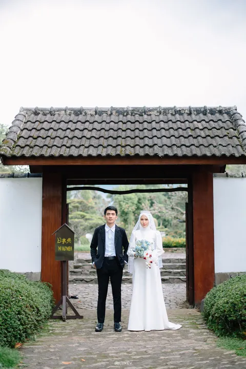 Foto sampul undangan Fitri & Genta