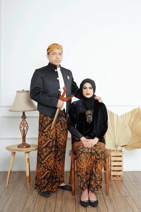 Foto sampul undangan Rizkia Pratiwi & Galih Aji Pinardi