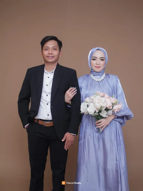 Foto sampul undangan Arya & Lisra