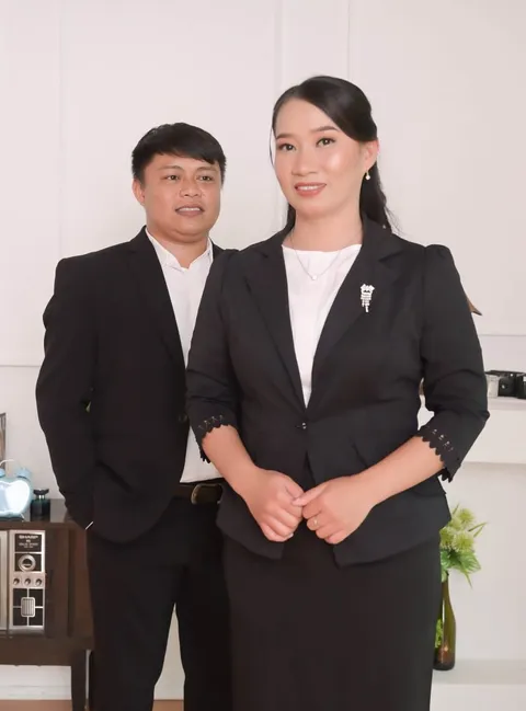 Foto sampul undangan Seblon & Meli