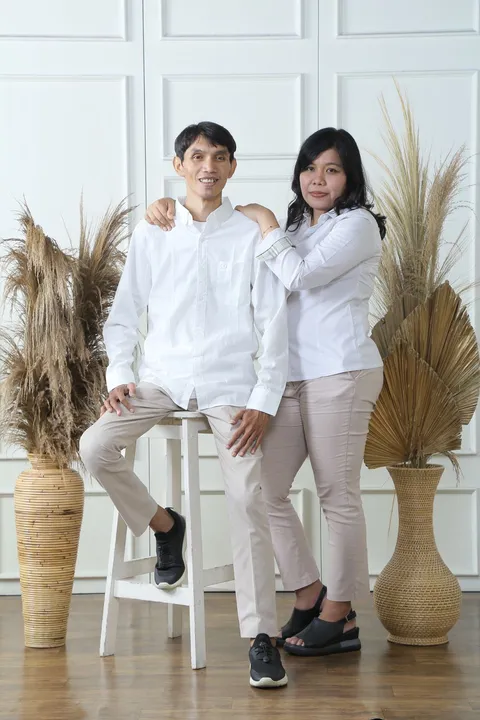 Foto sampul undangan Ahkmad Taufik & Esti Suryani